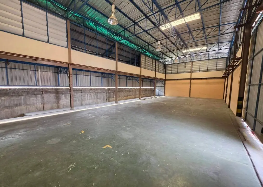 Factory Complex with Office and House for Sale or Rent near Bangpoo Estate - image 8 of 12