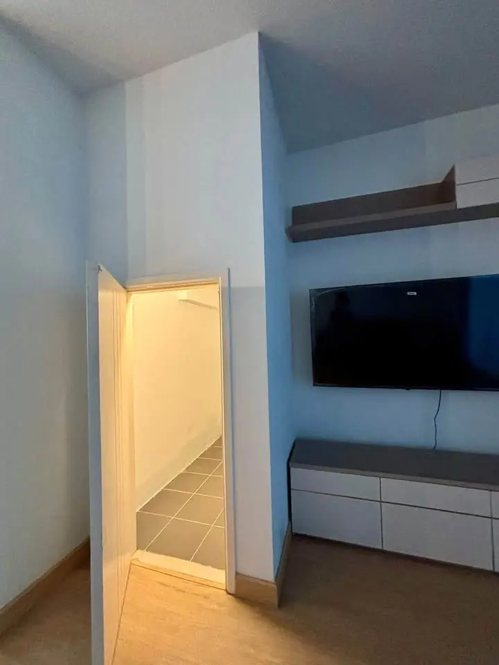 House for Rent at The Story On Nut-Wongwaen - image 3 of 12