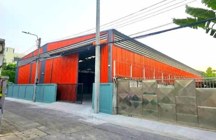 888 sqm Warehouse for Rent in Phaya Thai, Bangkok - image 1 of 4