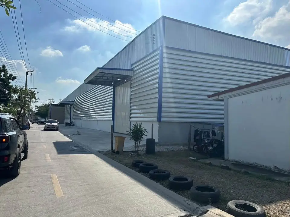 1,250–2,500 sqm Warehouse for Rent, Permsin 41, Bangkok - image 1 of 4