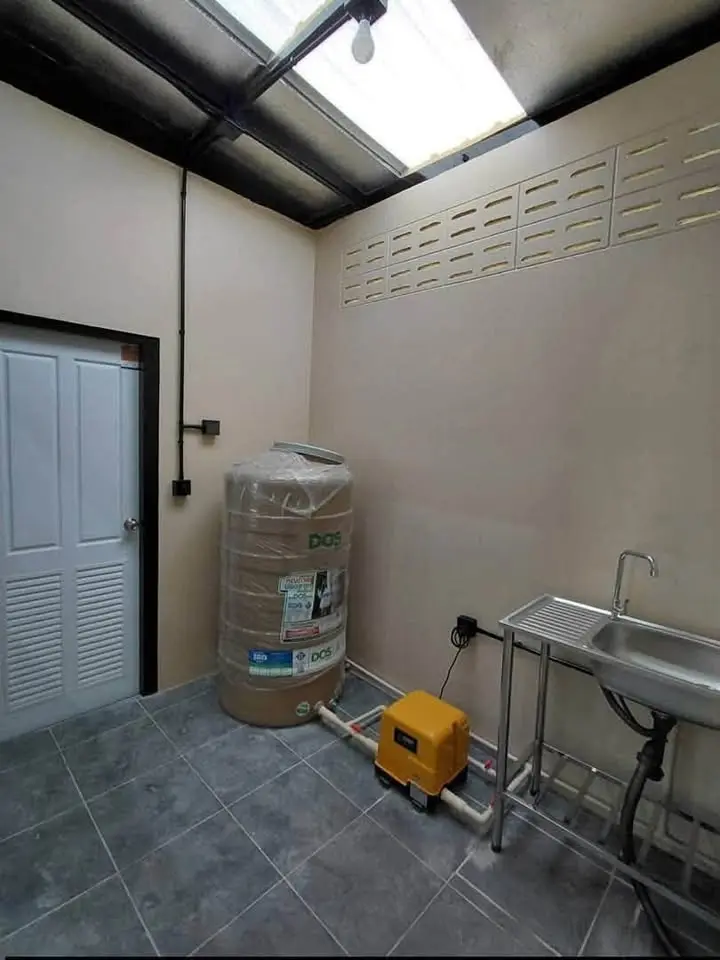 69 sqm Warehouse for Rent on Phatthana Chonnabot 3, Lat Krabang - image 7 of 8