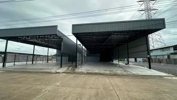 New 450 sqm Warehouse for Rent on Kanchanaphisek 25, Saphan Sung