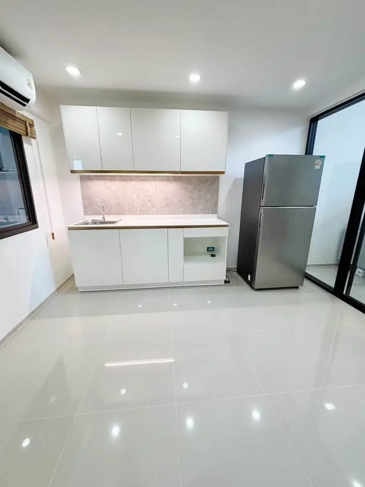 ให้เช่าทาวน์โฮม 3.5 ชั้น SHIZEN พัฒนาการ 32 หลังมุม 210 ตร.ม. - ภาพที่ 11 จาก 12