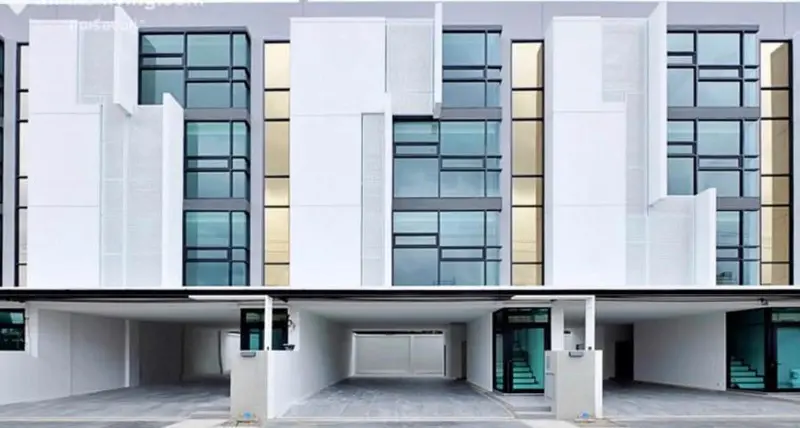 4-Storey Home Office for Rent at DAYS Ramintra-Watcharapol, 282 sqm