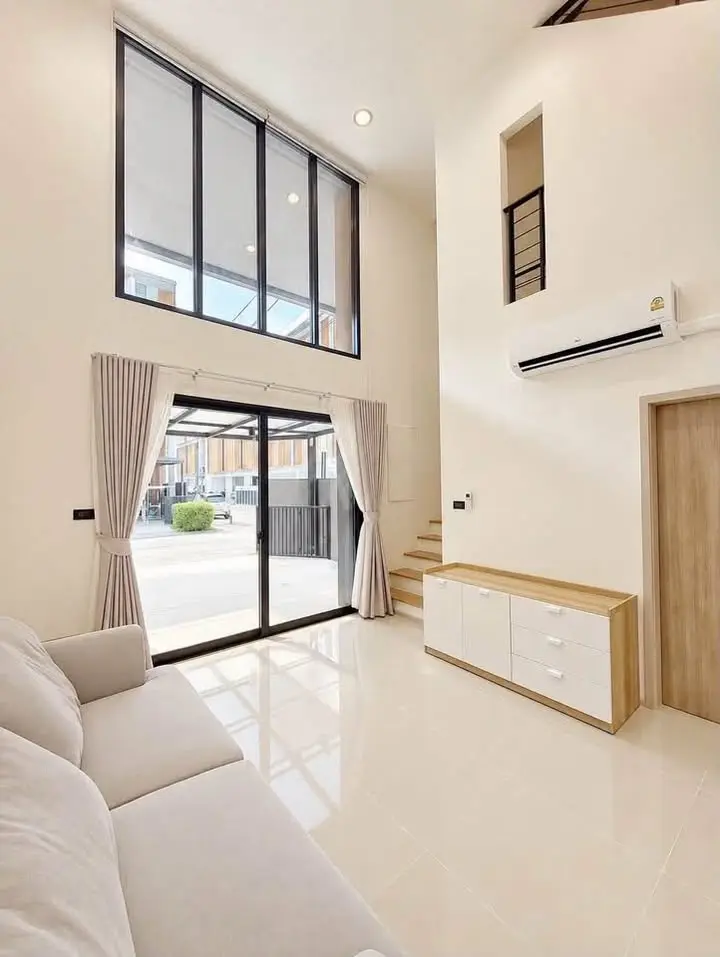 ให้เช่าทาวน์โฮม 3.5 ชั้น SHIZEN พัฒนาการ 32 หลังมุม 210 ตร.ม. - ภาพที่ 9 จาก 12