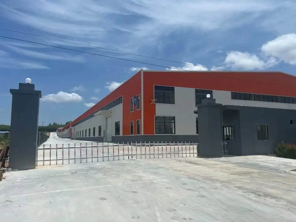 New Factory and Warehouse for Rent, 3,600-5,300 sqm, Nikhom Phatthana Soi 13, Rayong - image 1 of 5