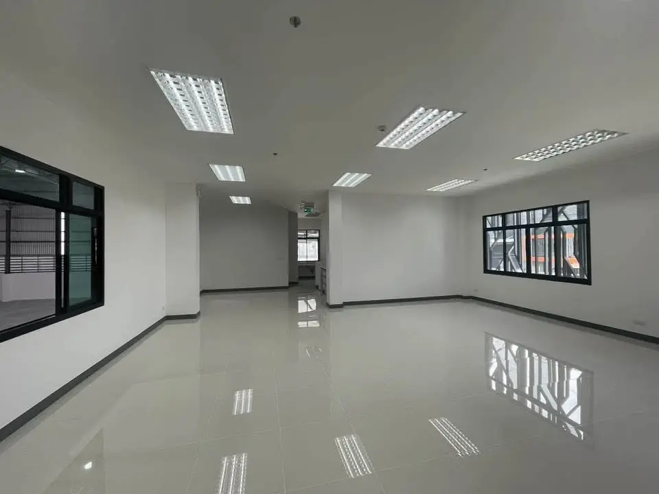 2,270 sqm Free Zone Factory and Warehouse for Rent at BFTZ 4, Bang Pakong - image 4 of 9