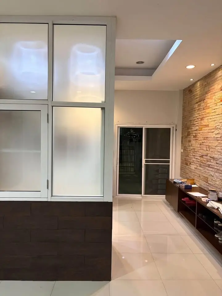 Home Office for Rent on Sukhumvit 93, On Nut-Bang Chak, 250 sqm - image 9 of 12