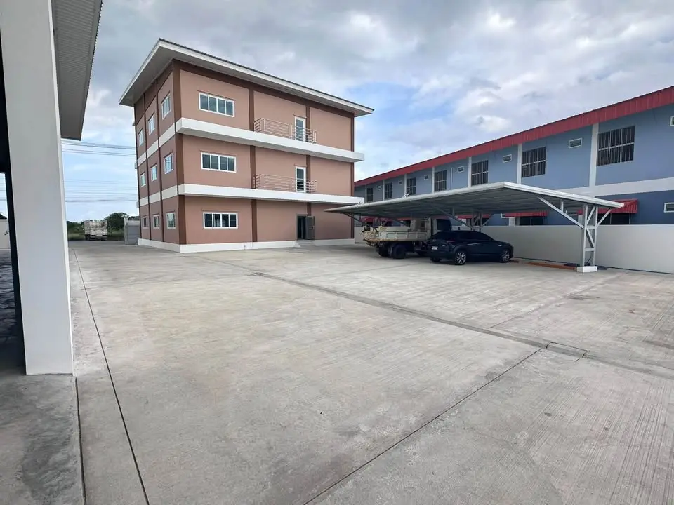New Warehouse with 3-Storey Office for Rent, Phutthamonthon Sai 5-Rai Khing - image 2 of 7