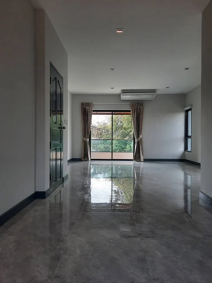 ให้เช่า Home Office อาคารสำนักงาน 3 ชั้น ห้วยขวาง – รัชดา ใกล้ MRT สุทธิสาร - ภาพที่ 11 จาก 12