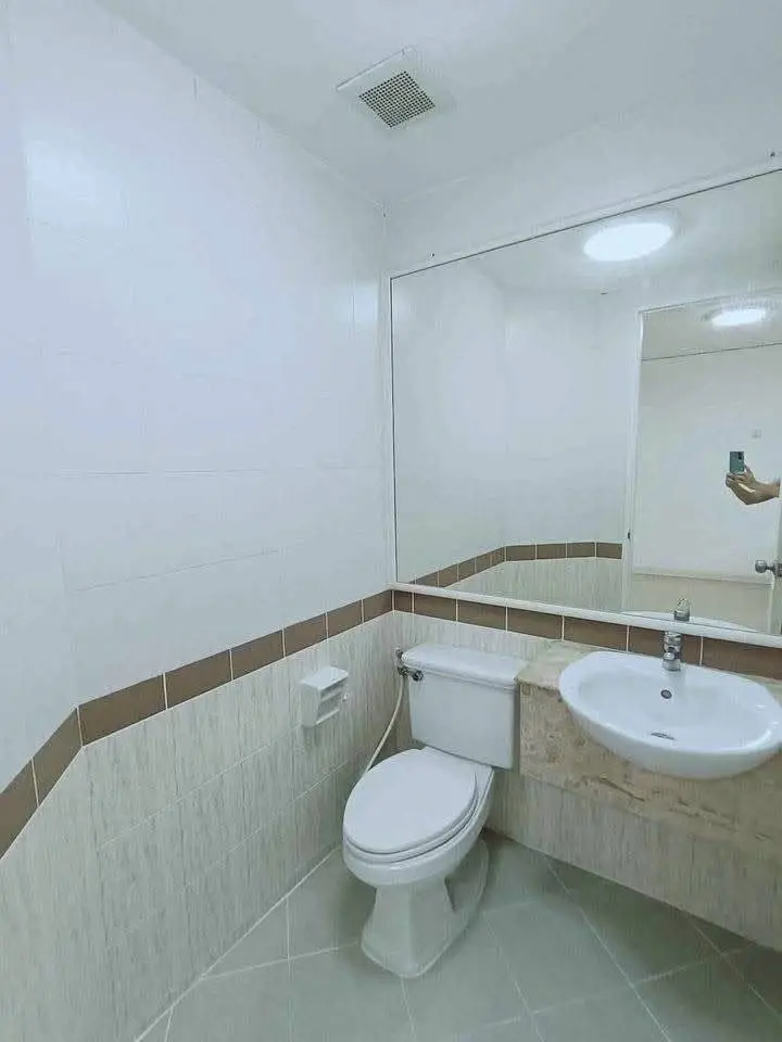 3-Storey Townhouse for Rent at Plus City Park, Rama 9-Hua Mak 23 - image 3 of 12