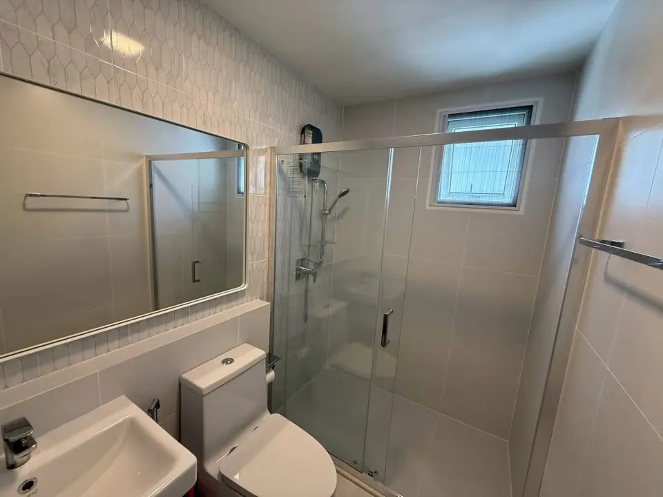 3-Bedroom Detached House for Rent at Villaggio 2 Srinakarin-Bangna - image 9 of 12