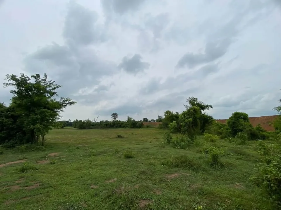 42 Rai Purple-Zoned Industrial Land for Sale, Kabin Buri, Prachin Buri - image 4 of 11