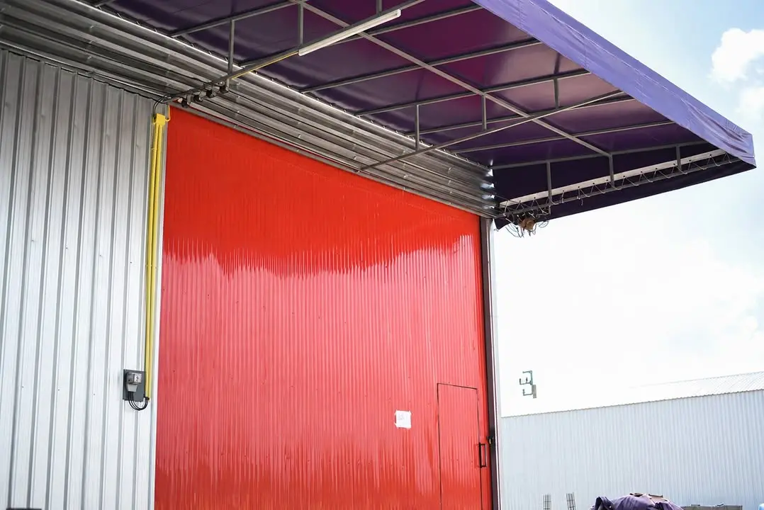 Warehouse Units for Rent in Sai Mai, with Office Options - image 2 of 6