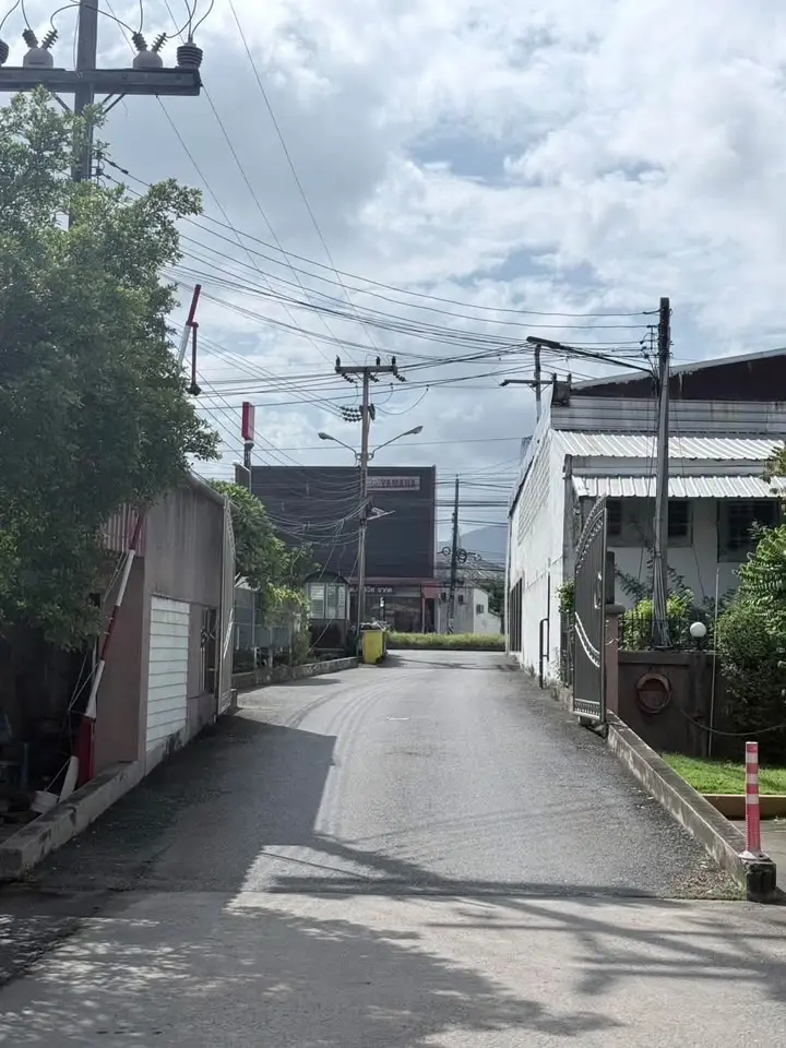 Factory and Warehouse for Rent, 3,900 sqm on Sukhumvit Road near Central Chonburi - image 2 of 7
