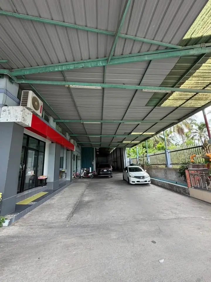 ขายโรงงานพร้อมออฟฟิศและที่พัก 488 ตร.ว. ถนนเศรษฐกิจ อ้อมน้อย - ภาพที่ 3 จาก 6