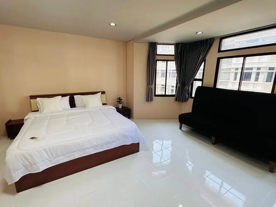 ให้เช่าทาวน์โฮม / โฮมออฟฟิศ หมู่บ้านชิชา คาสเซิล สุขุมวิท 31 4 ห้องนอน 350 ตร.ม. - ภาพที่ 4 จาก 12