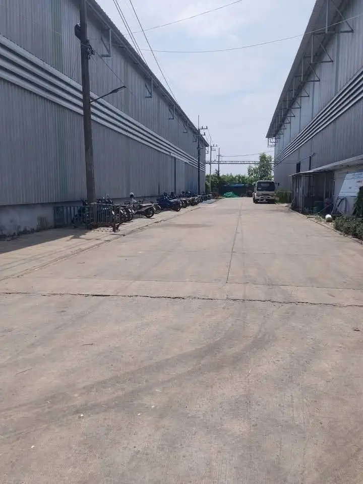 650–6,000 sqm Factory and Warehouse for Rent, Wang Noi