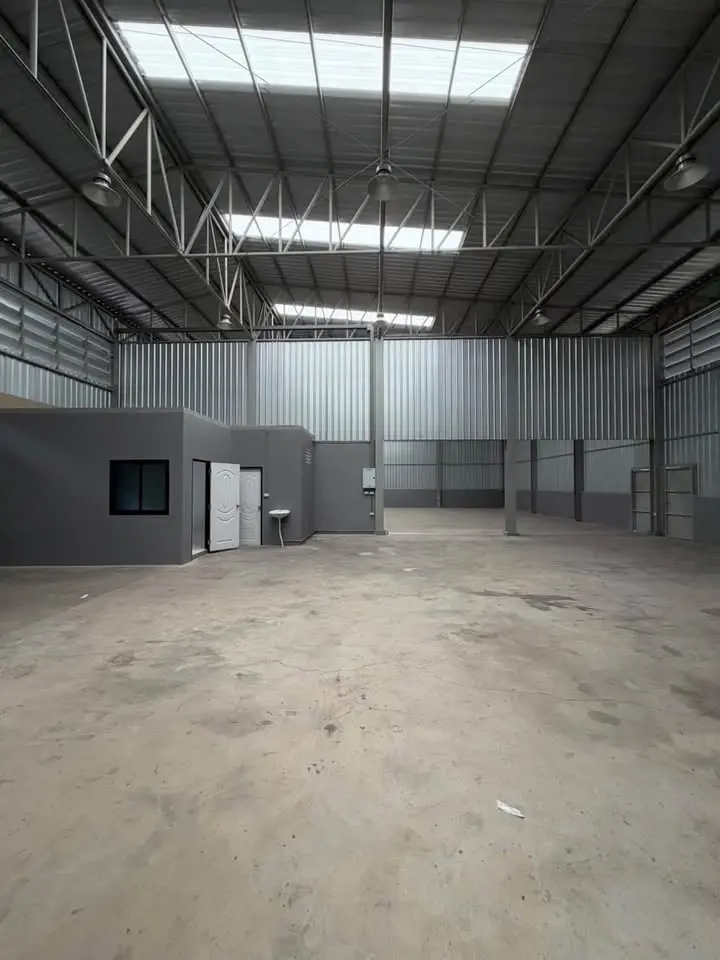 Warehouse for Rent on Pracha Uthit 90, 230 or 460 sqm - image 3 of 12