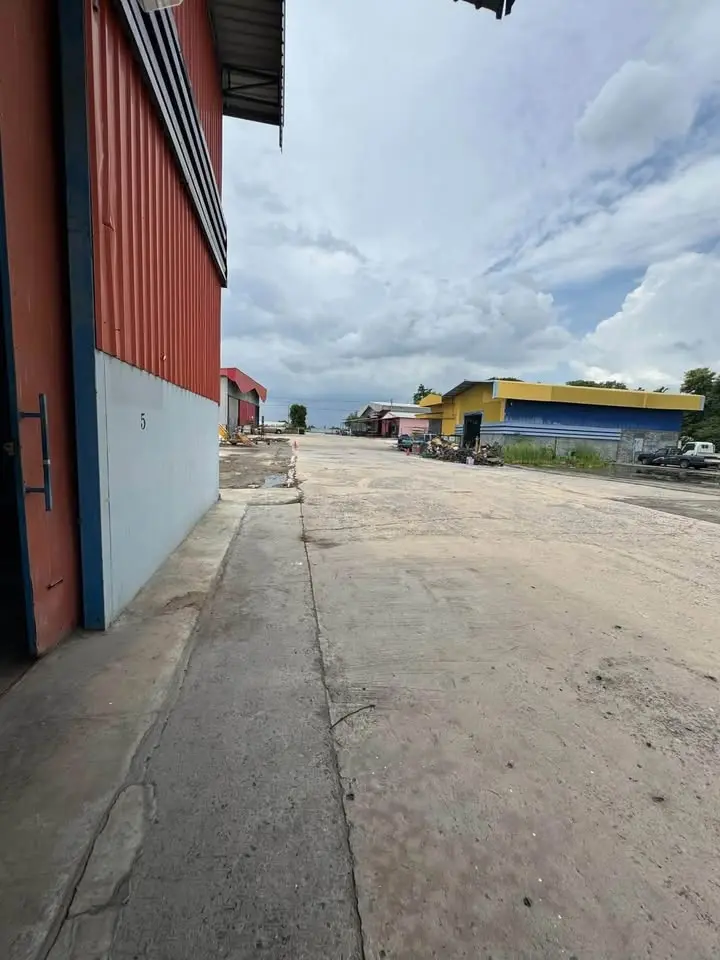1,000 sqm Warehouse with Offices for Rent, Khlong 7, Khlong Luang, Pathum Thani - image 1 of 7