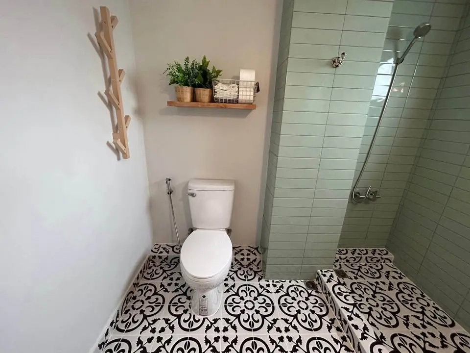 Pet-Friendly Detached House for Rent at Soi Phueng Mi 1, Bang Chak, 300 sqm - image 8 of 12