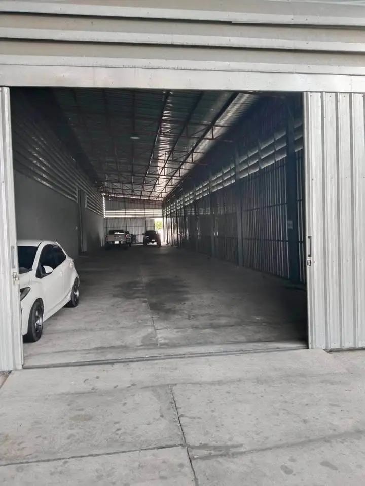 640 sqm Warehouse for Rent on Khlong Mon Link Road, Lat Krabang - image 2 of 8