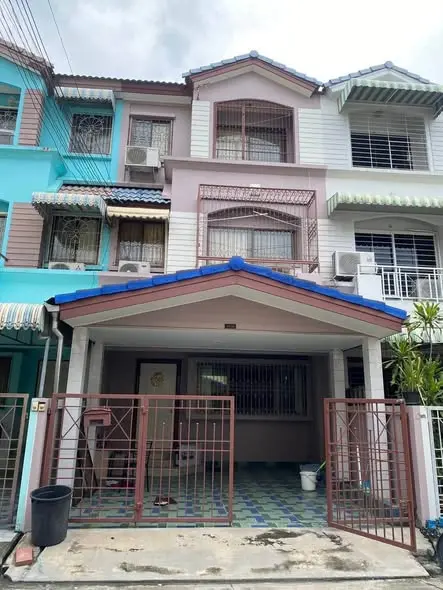 3-Storey Townhouse for Sale or Rent, Baan Klang Muang Rama 9 Soi 43