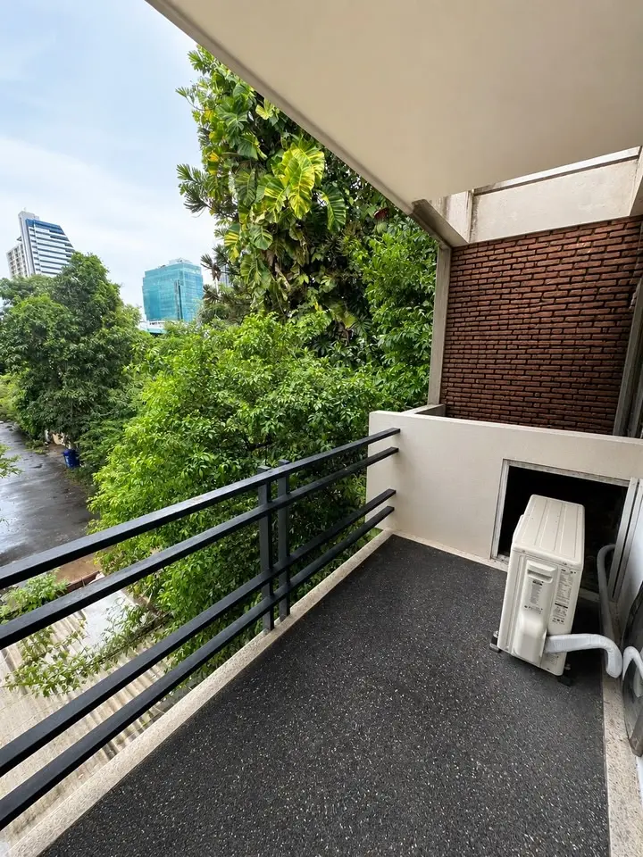 ให้เช่าออฟฟิศ 2 ชั้น วิวสวน Tropicana Court พหลโยธิน 12 ใจกลางอารีย์ - ภาพที่ 3 จาก 12