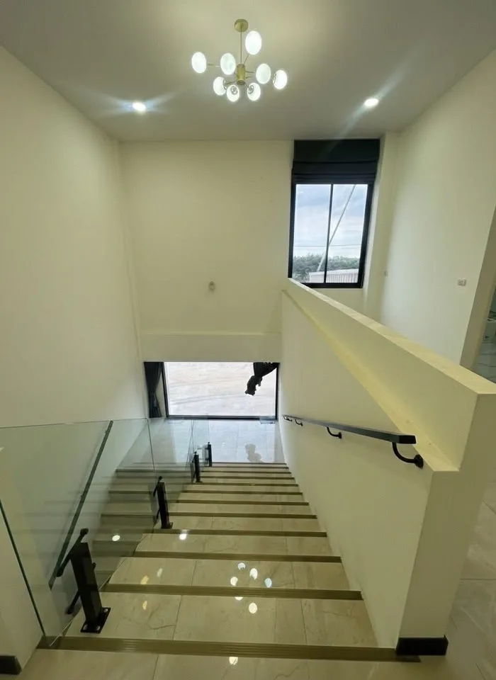 Warehouse / Factory Complex for Rent, Two Buildings, Samut Sakhon (Khae Rai – Khlong Maduea) - image 9 of 12
