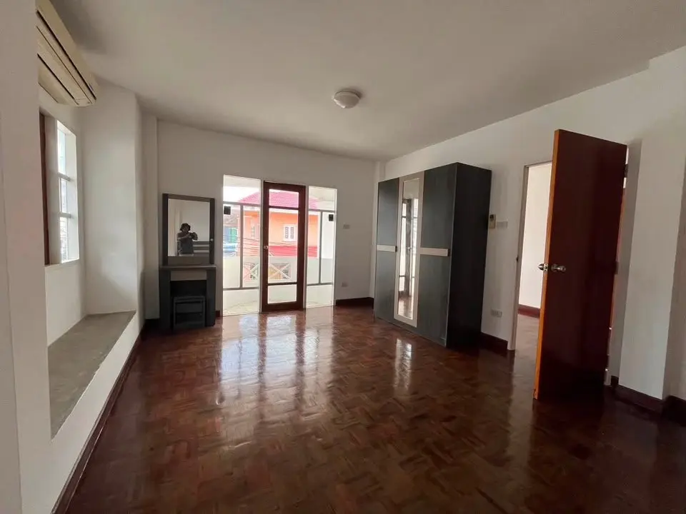 2-Storey Detached House for Sale, 64.5 sq wah, Lapawan 10, Chaiyaphruek - Bang Phlap, Nonthaburi - image 6 of 10