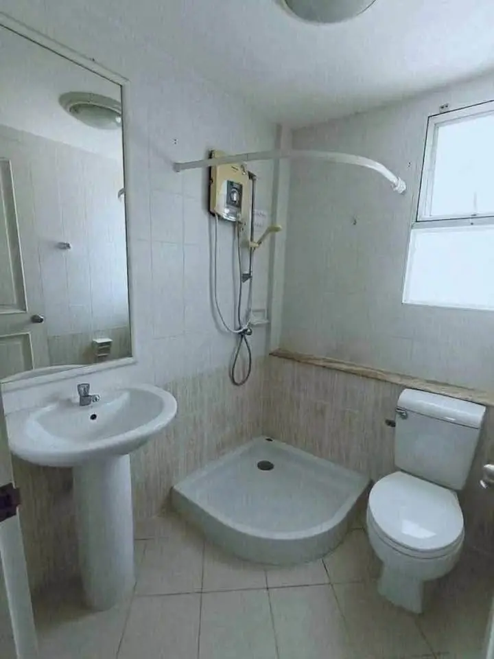 3-Storey Townhouse for Rent at Plus City Park, Rama 9-Hua Mak 23 - image 12 of 12