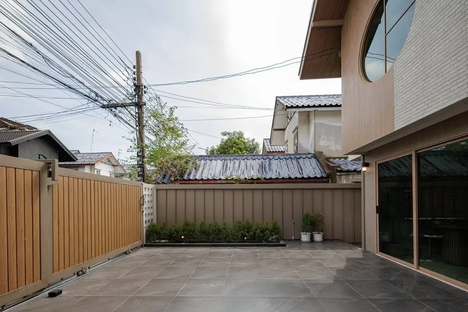 独栋别墅出售 30 平方哇 全屋翻新 Minimal Muji 风格 Lat Phrao 93巷 - 第 5 张,共 12 张