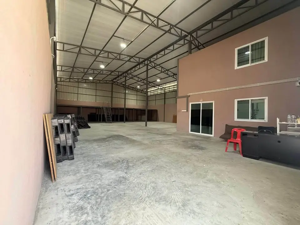 Warehouse with Offices and Accommodation for Rent in Soi Lam Pho, Bang Bua Thong - image 4 of 12