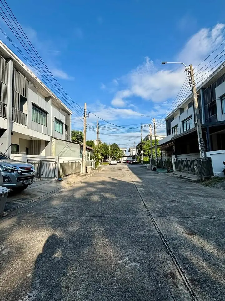 House for Rent at The Story On Nut-Wongwaen - image 6 of 12
