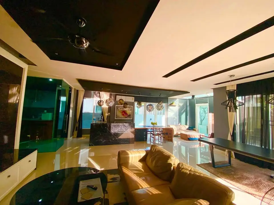 Luxury Detached House for Rent, CASA LEGEND Kaset-Nawamin, Ram Intra 14 (Mai Lap) - image 2 of 9