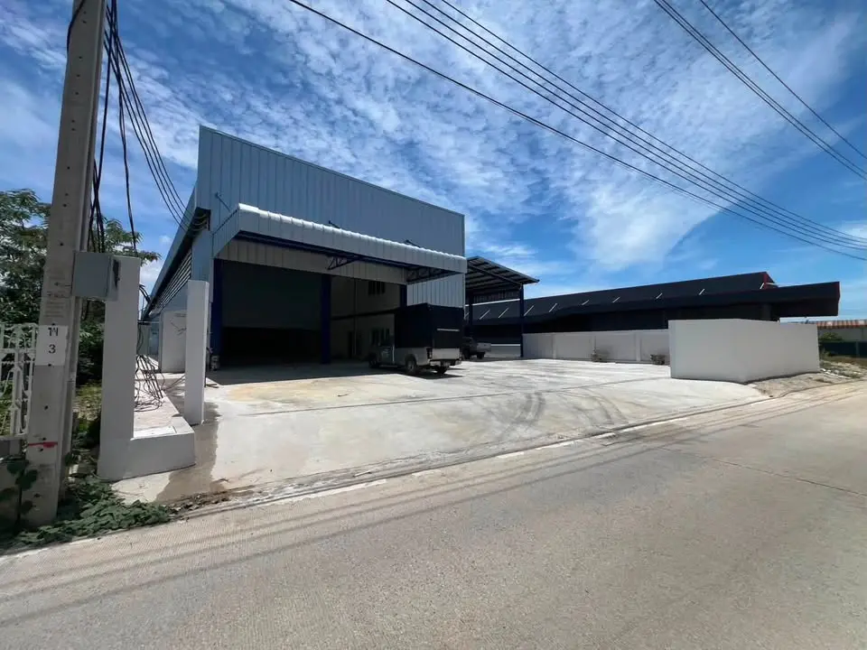 ให้เช่าโกดังสร้างใหม่ 2,200 ตร.ม. พร้อมออฟฟิศ 2 ชั้น บางพลี – แพรกษาใหม่ สมุทรปราการ - ภาพที่ 2 จาก 8