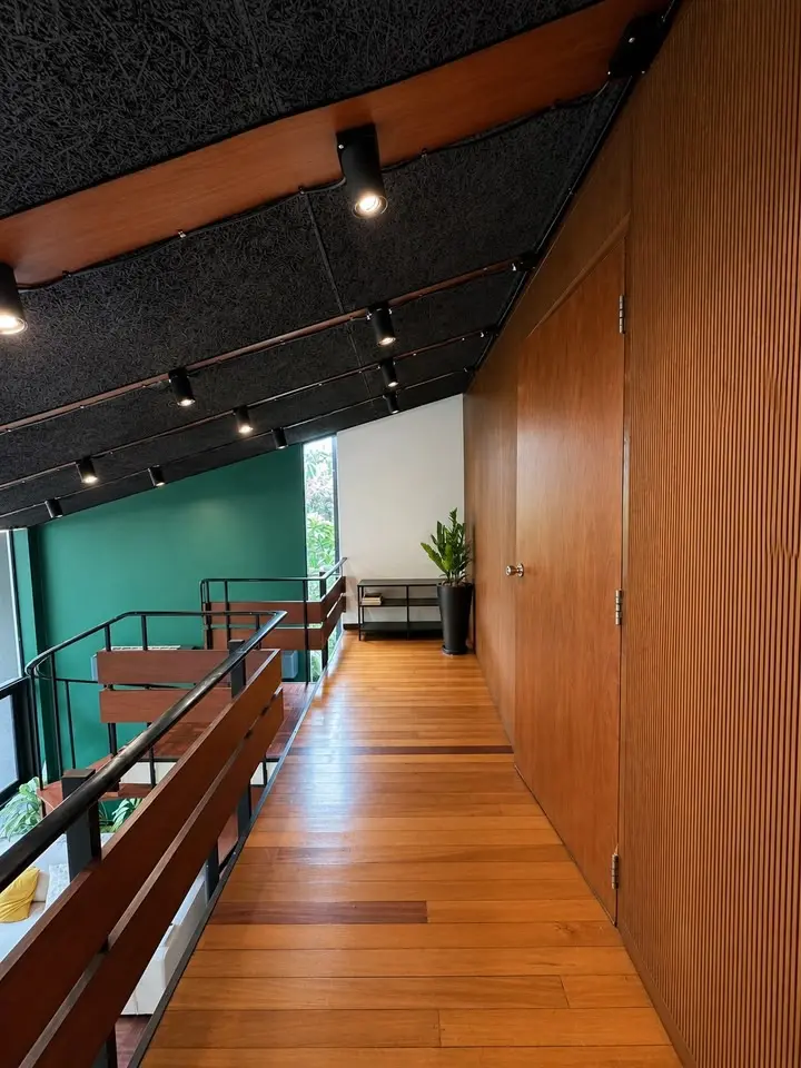ให้เช่าออฟฟิศ 2 ชั้น วิวสวน Tropicana Court พหลโยธิน 12 ใจกลางอารีย์ - ภาพที่ 11 จาก 12