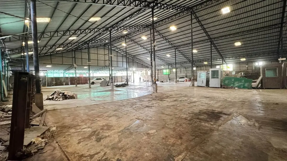 Warehouse for Rent on Thepharak Road, Two Options from 1,925 to 3,100 sqm - image 5 of 11