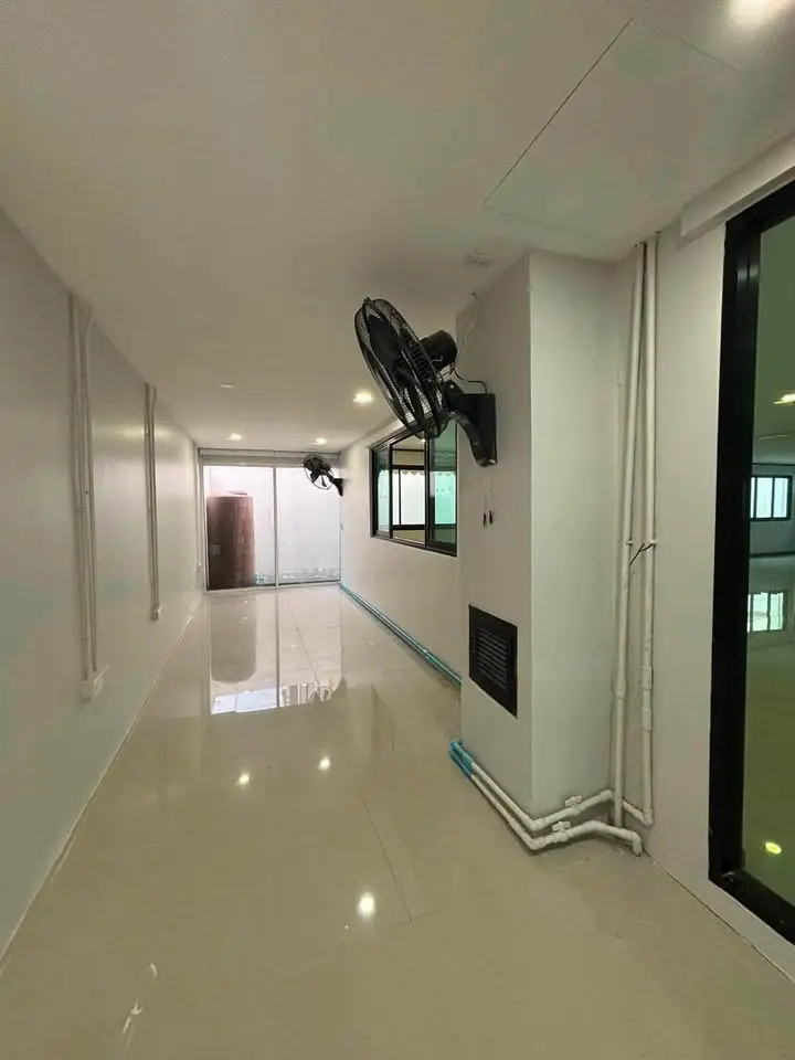 Modern Luxury Office Buildings for Sale or Rent, Lat Phrao 101 - image 11 of 12