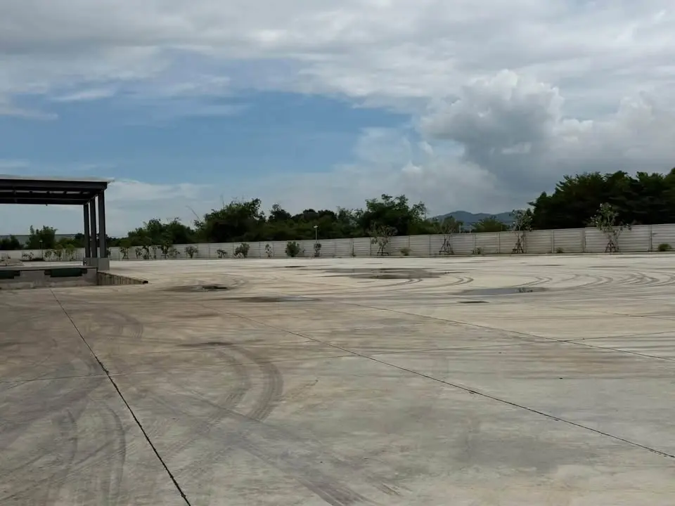 Factories and Industrial Yard for Rent at Rojana Laem Chabang, Chonburi - image 5 of 6