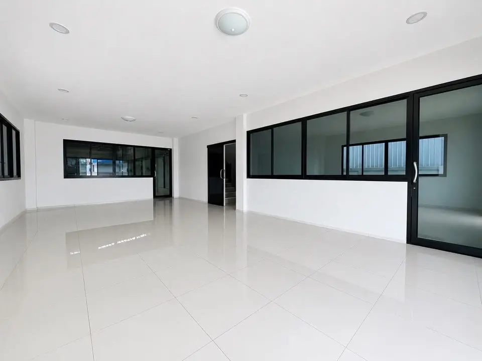 1,000 sqm Warehouse / Factory for Sale / Rent, Ban Ko, Krathum Baen, Samut Sakhon - image 5 of 7