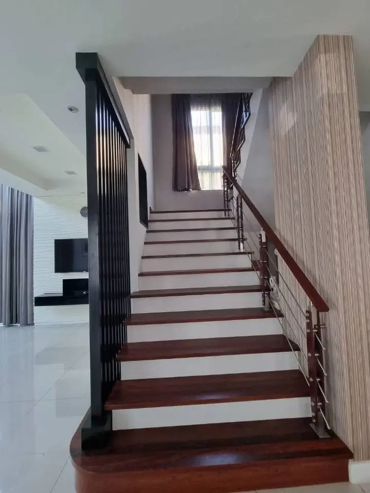 ให้เช่าบ้านเดี่ยว 2 ชั้น The Gallery House ลาดพร้าว 1 ใกล้ MRT ลาดพร้าว 5 ห้องนอน - ภาพที่ 9 จาก 12