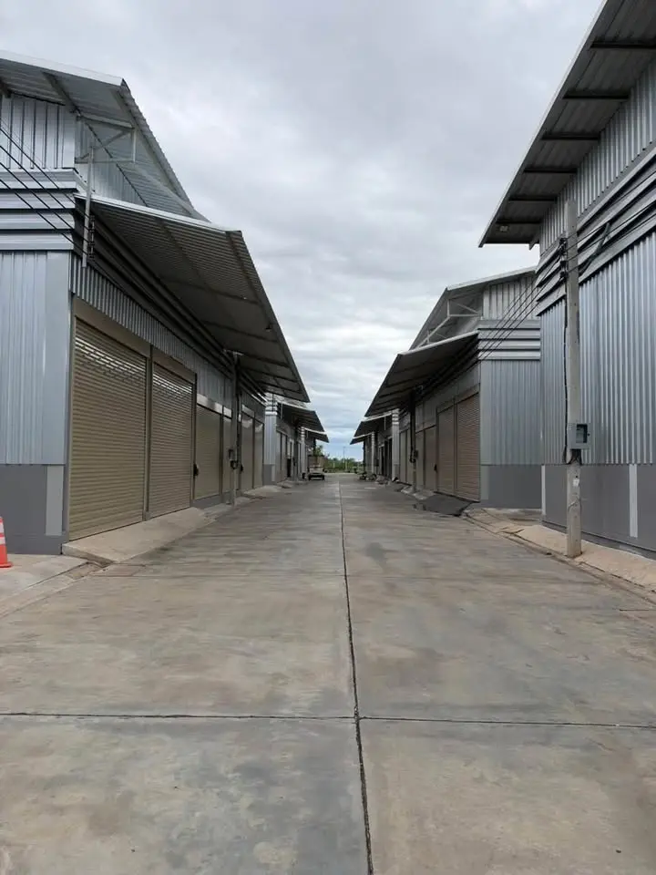 Warehouse for Rent on Pracha Uthit 90, 230 or 460 sqm - image 8 of 12