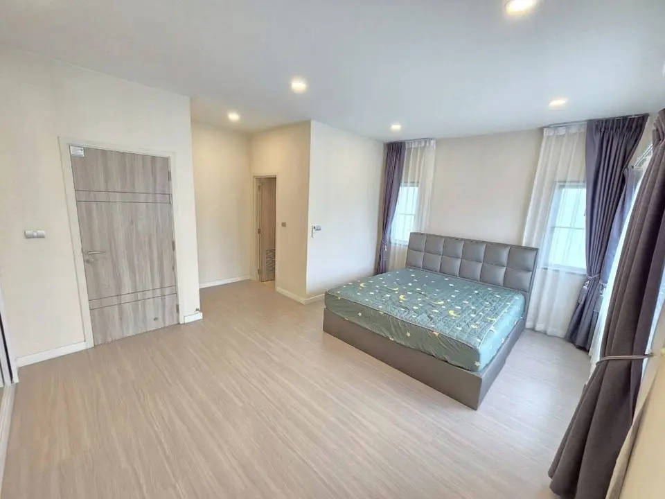 Detached House for Sale / Rent, Perfect Place Rama 9 - Krungthep Kreetha - image 10 of 11