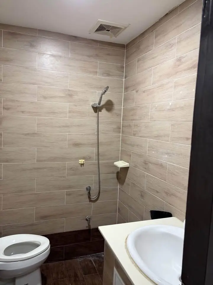 Home Office for Rent on Sukhumvit 93, On Nut-Bang Chak, 250 sqm - image 2 of 12