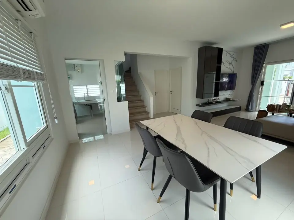 3-Bedroom Detached House for Rent at Villaggio 2 Srinakarin-Bangna - image 12 of 12