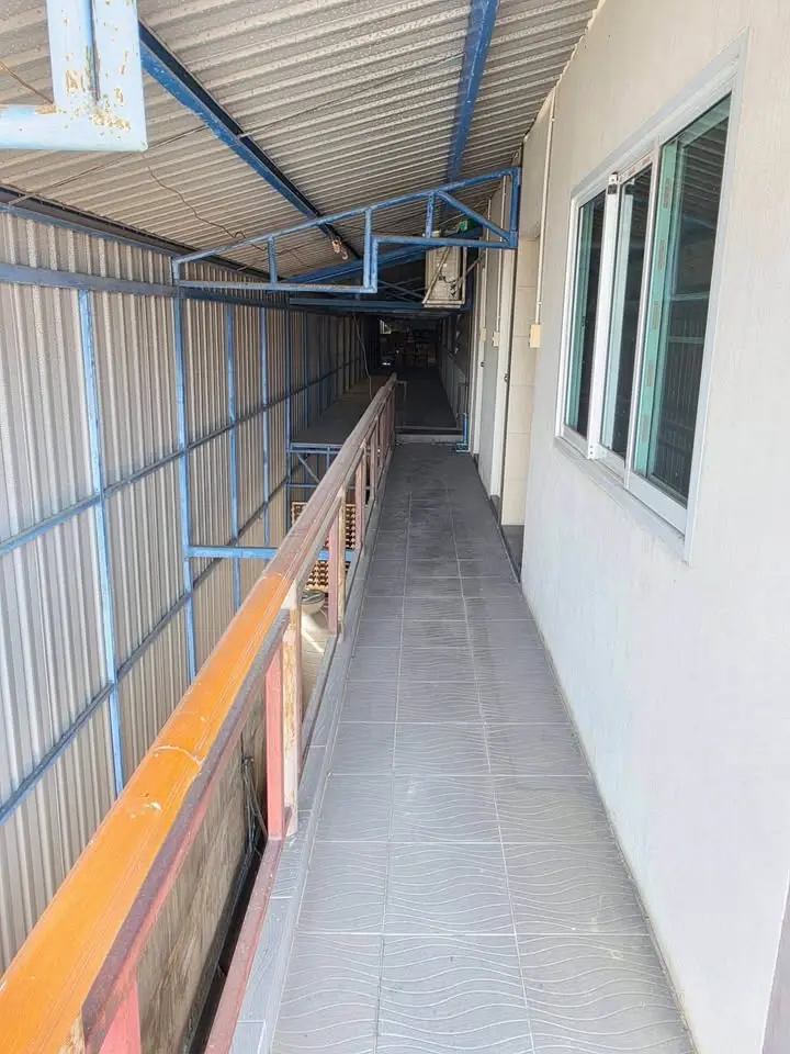 Factory Complex with Office and House for Sale or Rent near Bangpoo Estate - image 7 of 12