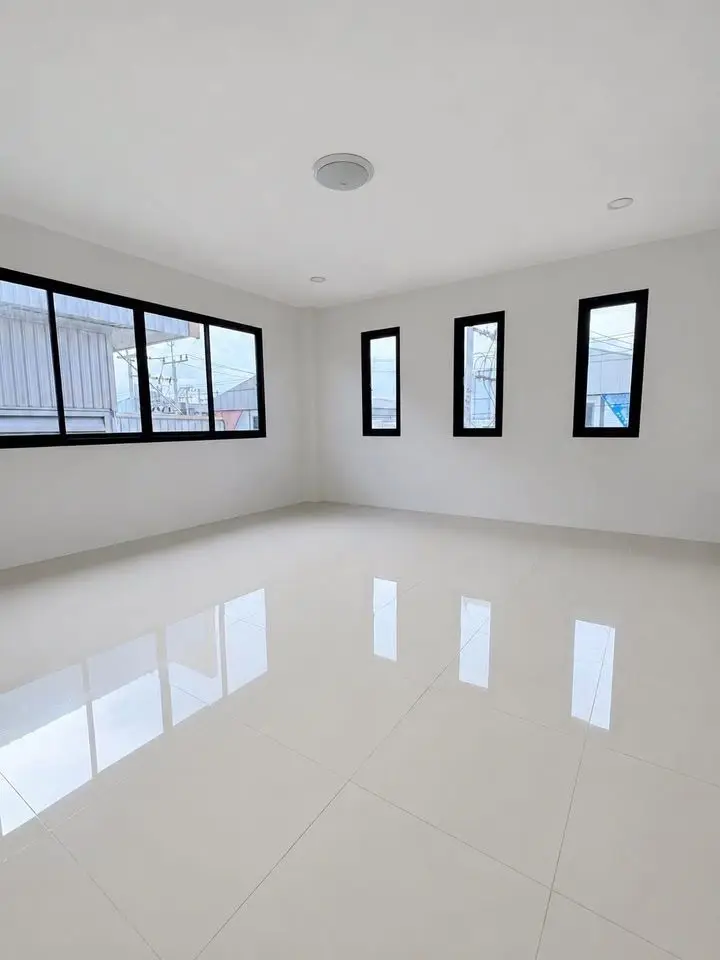 1,000 sqm Warehouse / Factory for Sale / Rent, Ban Ko, Krathum Baen, Samut Sakhon - image 7 of 7