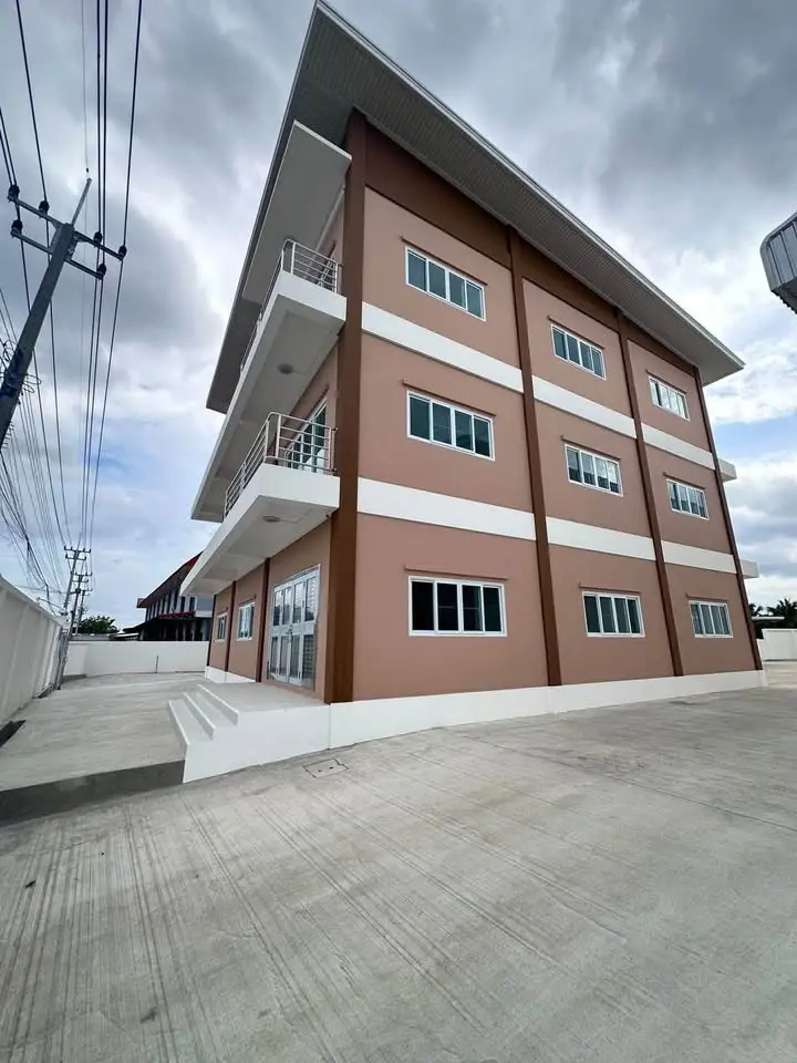 New Warehouse with 3-Storey Office for Rent, Phutthamonthon Sai 5-Rai Khing - image 3 of 7