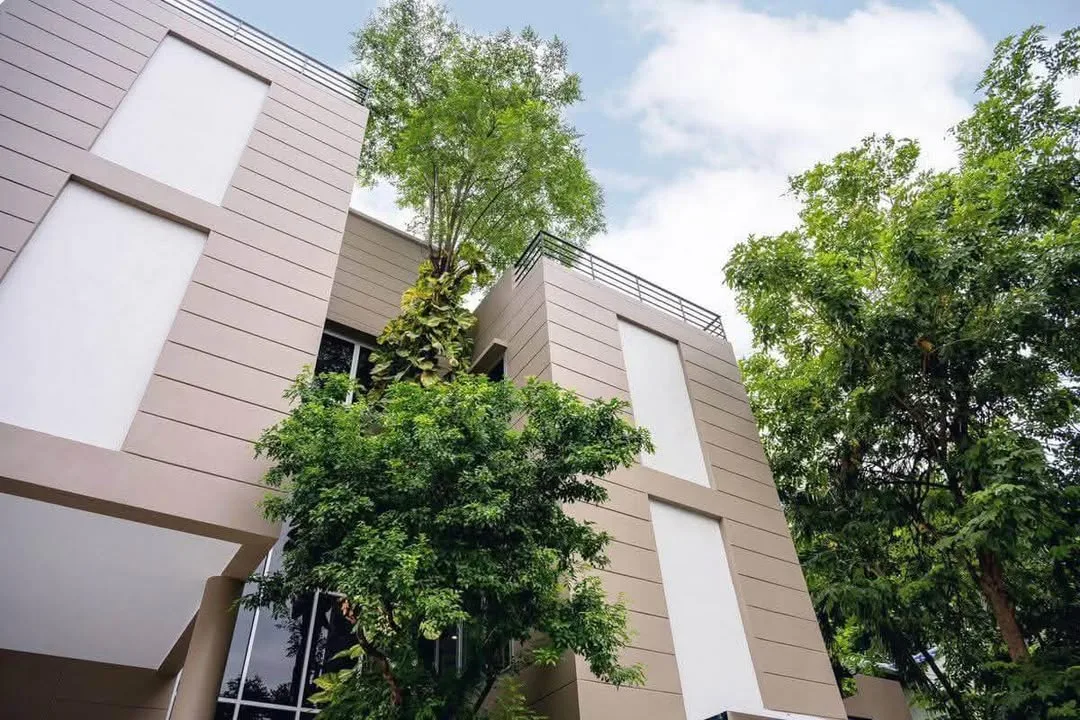 ขาย / ให้เช่า บ้านเดี่ยวรีโนเวทใหม่ 3.5 ชั้น ใกล้วิภาวดี MRT จตุจักร BTS หมอชิต - ภาพที่ 1 จาก 6